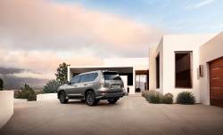 Lexus chính thức giới thiệu RX và GX mới phiên bản 2020 tại Việt Nam