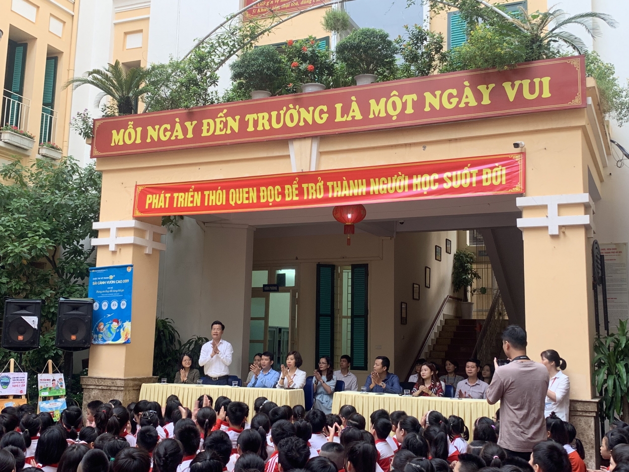 Dạy học trò ý thức bảo vệ môi trường