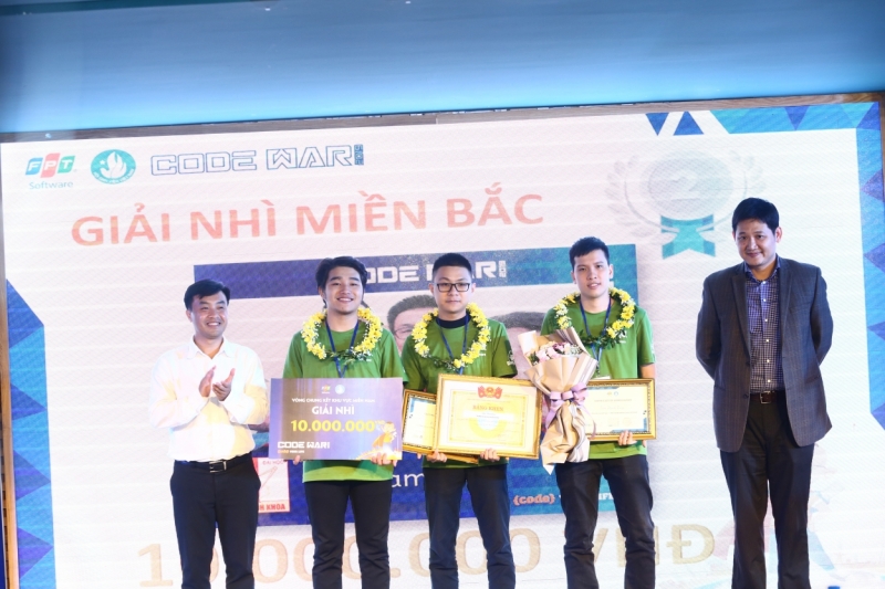 Đội Bamboo, trường Đại học Bách Khoa Hà Nội giành giải Nhì cuộc thi “Code War” 2019 khu vực miền Bắc