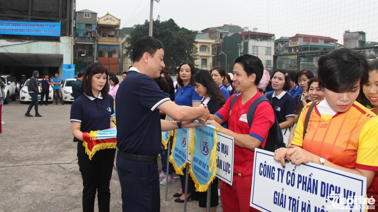 Hơn 400 vận động viên tham gia Ngày hội thể thao Hanoitourist 2019
