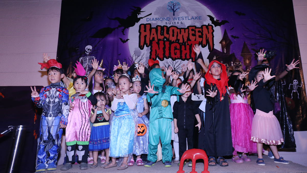 Lễ hội Halloween đầy màu sắc tại Diamond Westlake Suites