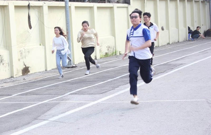 Sinh viên Đại học Quốc gia Hà Nội tham gia ngày hội