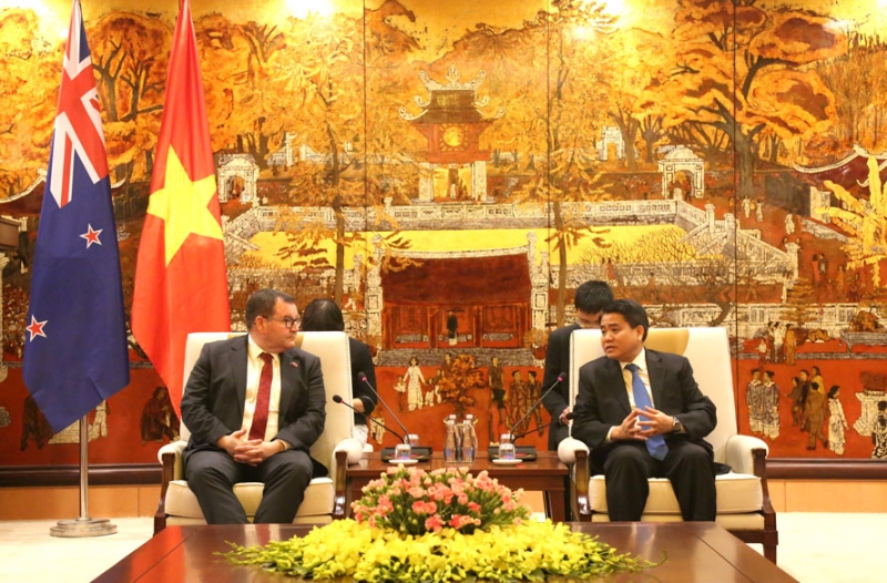 Chủ tịch UBND thành phố Nguyễn Đức Chung đã tiếp Bộ trưởng Tài chính New Zealand Grant Robertson