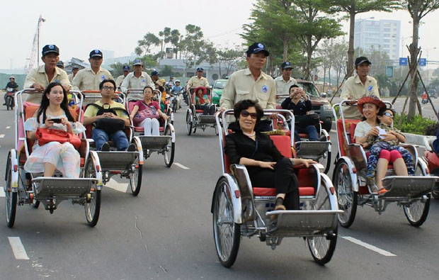 Khách quốc tế đến Việt Nam tiếp tục tăng trưởng mạnh, vượt mốc 9 triệu lượt