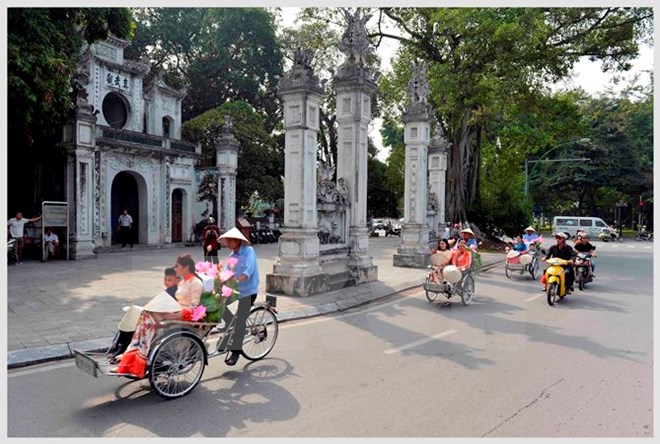 Khách quốc tế đến Việt Nam tiếp tục tăng trưởng mạnh, vượt mốc 9 triệu lượt