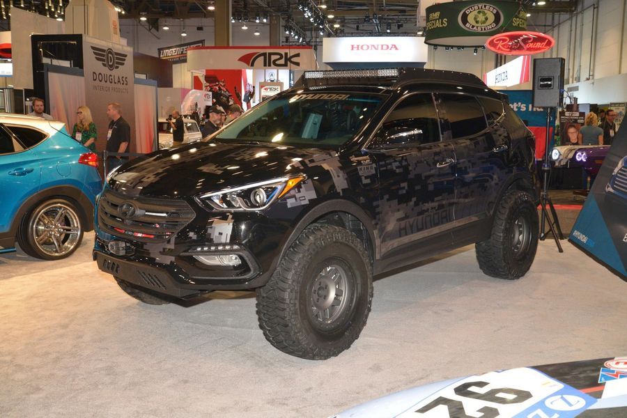 Hyundai Santa Fe Rockstar Energy Moab Extreme Off-roader chính thức trình làng tại SEMA