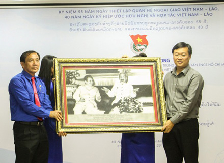 Lan toả tình hữu nghị Việt – Lào