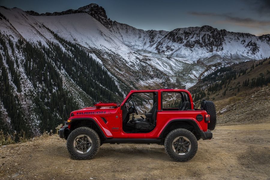 Jeep Wrangler 2018 được hé lộ những hình ảnh và thông tin đầu tiên
