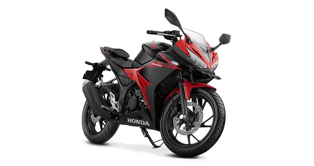 Honda CBR150R bỏ xa Yamaha R15 và Suzuki GSX-R150 trong cuộc chạy đua về doanh số