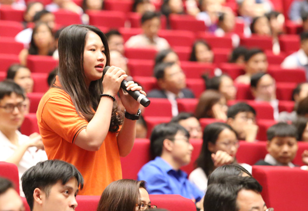 Jack Ma: “Những quốc gia tin cậy vào người trẻ sẽ có hy vọng lớn lao”