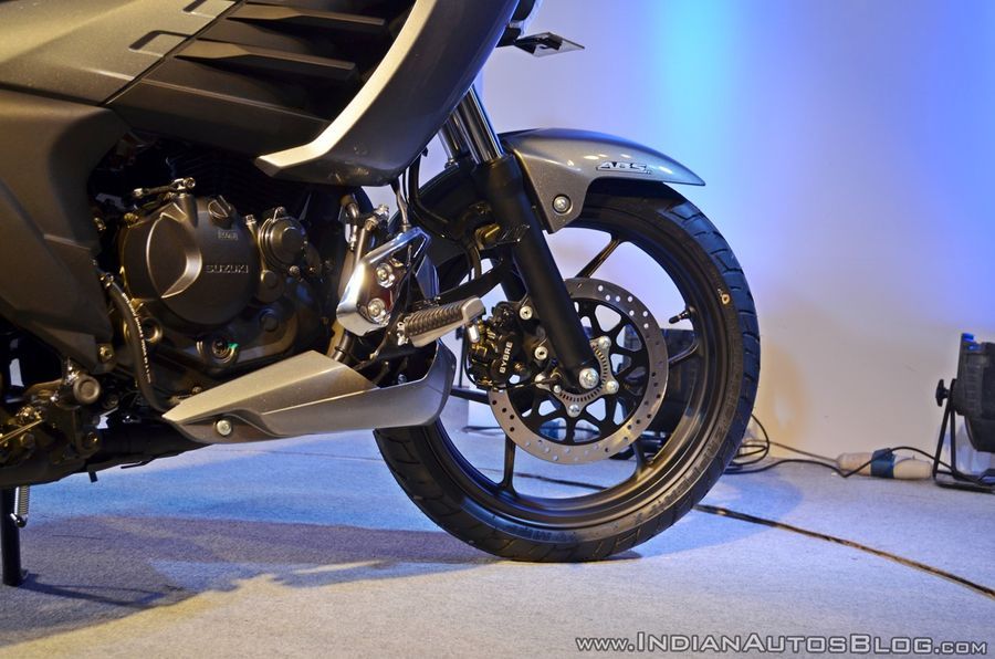 Suzuki Intruder 150 mới chính thức được tung bán, giá 34,5 triệu VNĐ