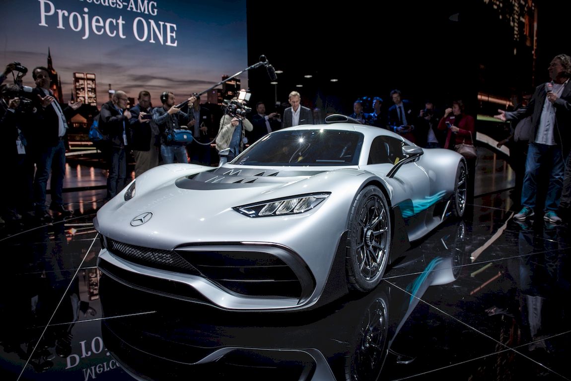 Một chiếc Mercedes-AMG Project One được rao bán với giá gấp đôi giá niêm yết
