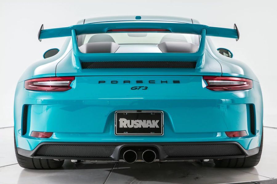 Ngắm Porsche 911 GT3 Miami Blue 2018 bắt mắt với sắc xanh độc đáo