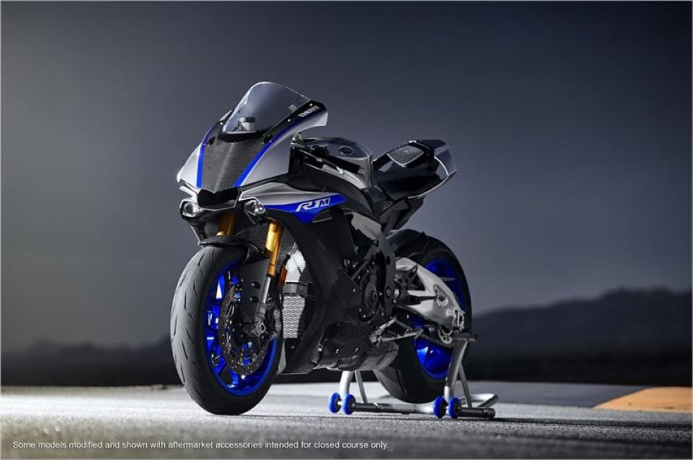Yamaha YZF-R1M 2018 trình làng với nhiều bổ sung về công nghệ