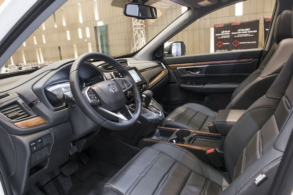 Chi tiết Honda CR-V 7 chỗ hoàn toàn mới vừa ra mắt tại Việt Nam, giá từ 950 triệu đồng