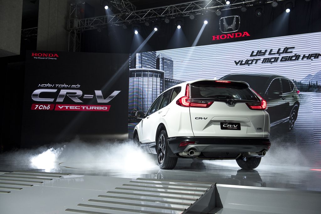 Chi tiết Honda CR-V 7 chỗ hoàn toàn mới vừa ra mắt tại Việt Nam, giá từ 950 triệu đồng
