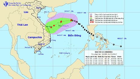 Chủ động ứng phó bão số 13, dồn sức khắc phục hậu quả bão số 12