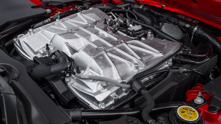 Mua Jaguar F-Type 2018 nhận ưu đãi lên đến 681 triệu VNĐ tại Mỹ