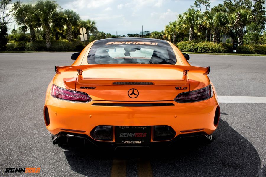 Mercedes-AMG GT R trở thành 