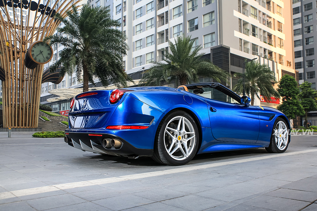 [ĐÁNH GIÁ XE] Ferrari California T - Mở đầu kỷ nguyên tăng áp