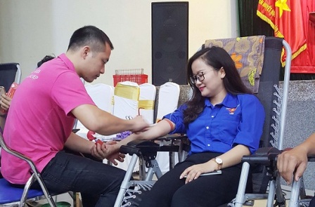 Tuổi trẻ Sở Tài nguyên và Môi trường Hà Nội tham gia “Ngày hội hiến máu tình nguyện”