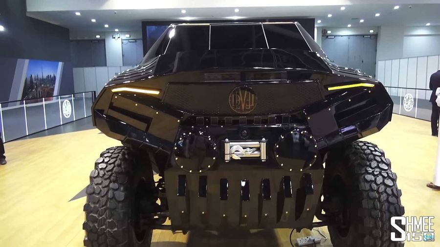 Devel Sixty là một chiếc 6X6 SUV Concept vượt mặt Mercedes-AMG G63