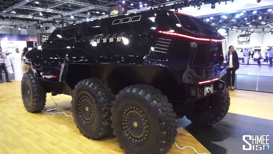 Devel Sixty là một chiếc 6X6 SUV Concept vượt mặt Mercedes-AMG G63