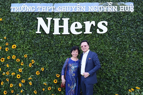 Tổng giám đốc kiêm Chủ tịch HĐQT Nha Khoa Phương Anh: Không có thang máy cho thành công