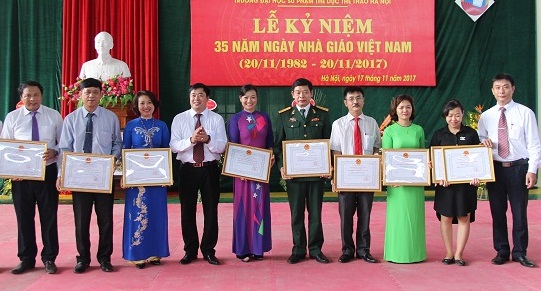 Tôn vinh và tri ân các thế hệ giáo viên trường Đại học Sư phạm TDTT Hà Nội