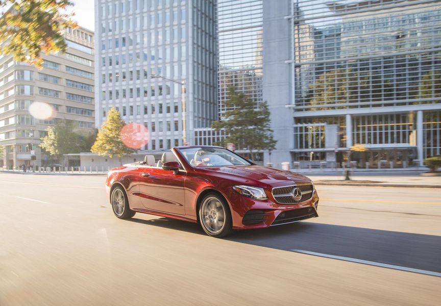 Mercedes-Benz E-Class Cabriolet 2018 sẽ hạ cánh tại Mỹ với giá từ 1,5 tỷ VNĐ