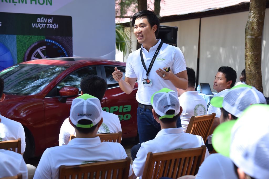 Bridgestone ra mắt lốp mới tiết kiệm nhiên liệu Ecopia EP300