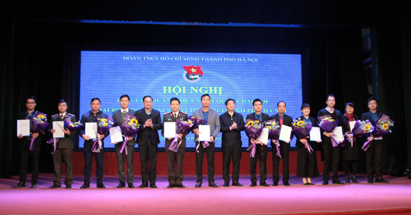 Triển khai Nghị quyết Đại hội Đoàn TP Hà Nội cho gần 500 cán bộ Đoàn, Hội chủ chốt