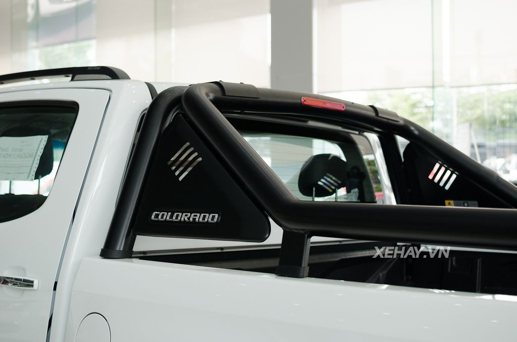 Cận cảnh Chevrolet Colorado Centennial Edition đầu tiên tại Việt Nam