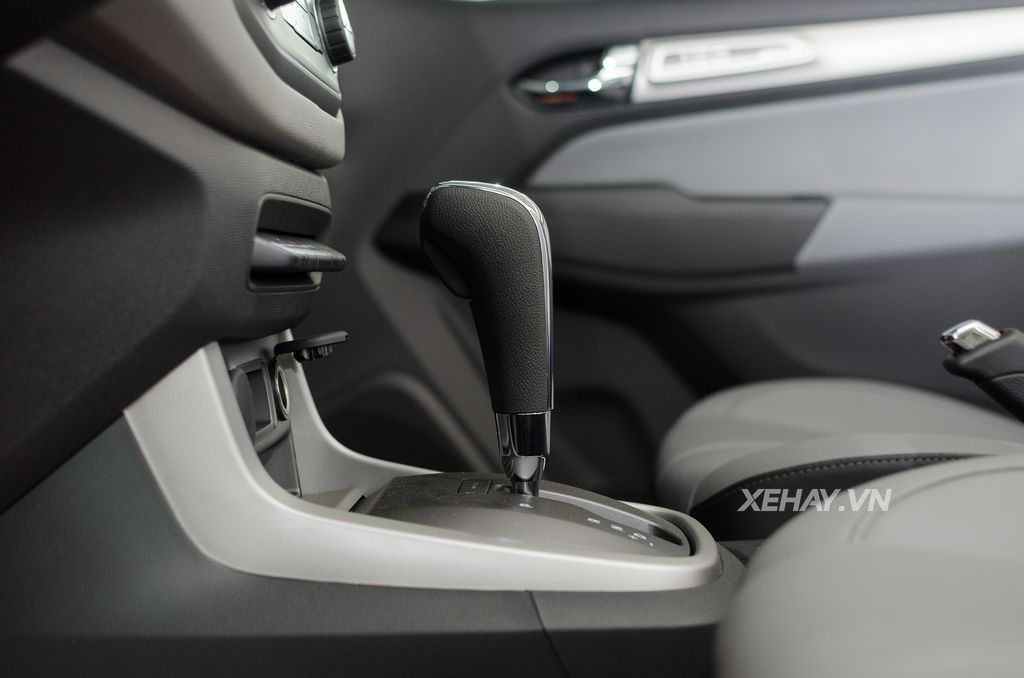 Cận cảnh Chevrolet Colorado Centennial Edition đầu tiên tại Việt Nam