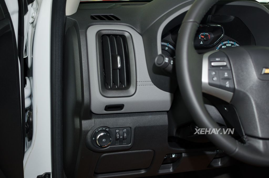 Cận cảnh Chevrolet Colorado Centennial Edition đầu tiên tại Việt Nam