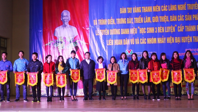 Khai mạc Hội thi Bàn tay vàng thanh niên làng nghề truyền thống năm 2017