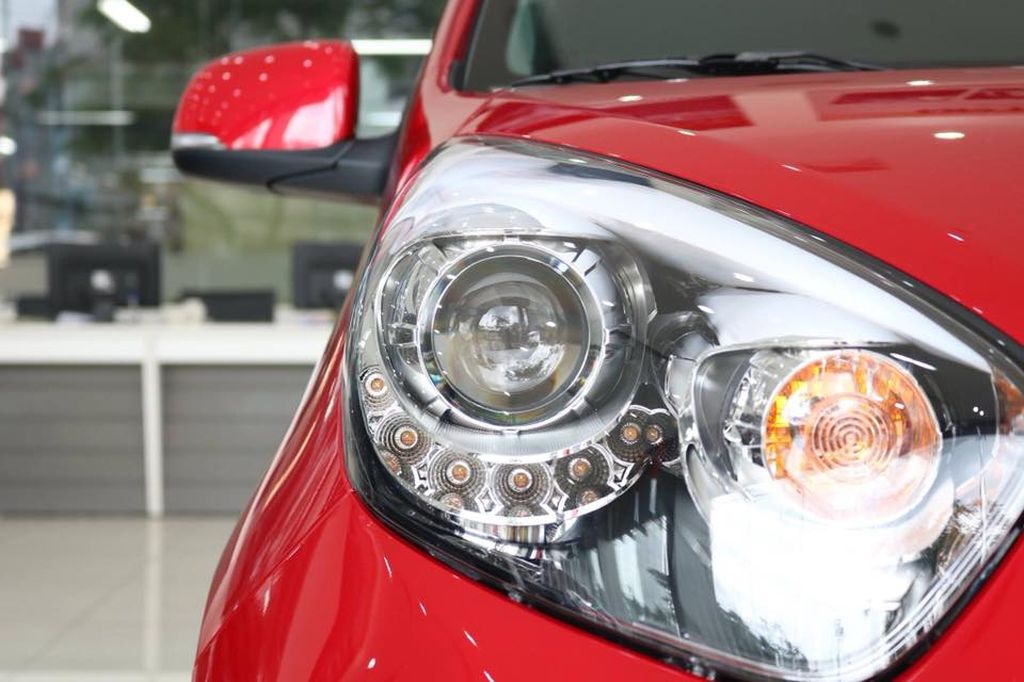 Kia Morning S giá 394 triệu đồng mới được giới thiệu tại Việt Nam đã có mặt ở đại lý