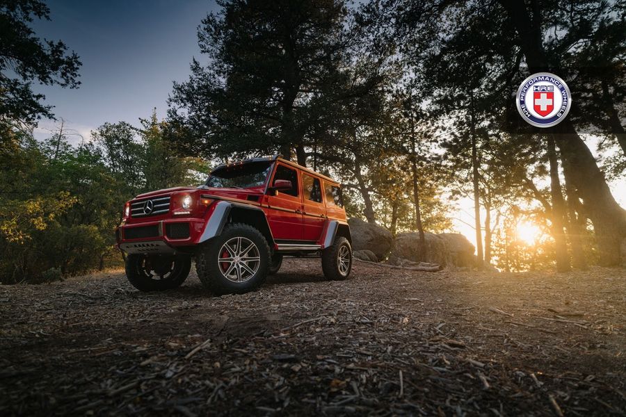 Mercedes-AMG G550 4x4² thay diện mạo với các bánh xe mới