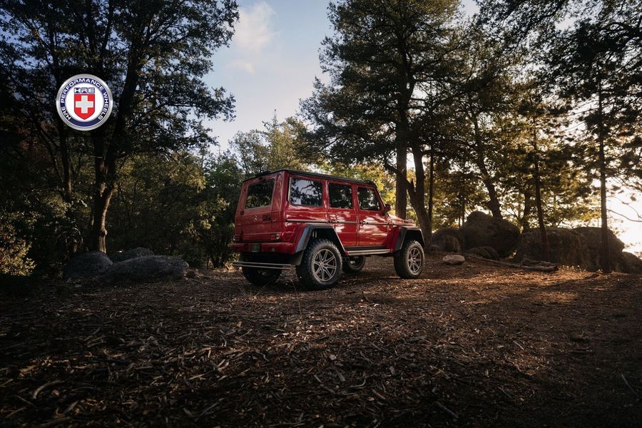 Mercedes-AMG G550 4x4² thay diện mạo với các bánh xe mới