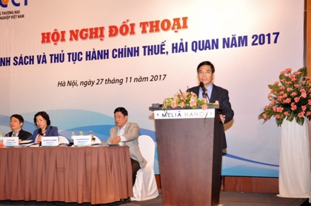 Bộ Tài chính đối thoại với 600 doanh nghiệp tháo gỡ khó khăn, vướng mắc