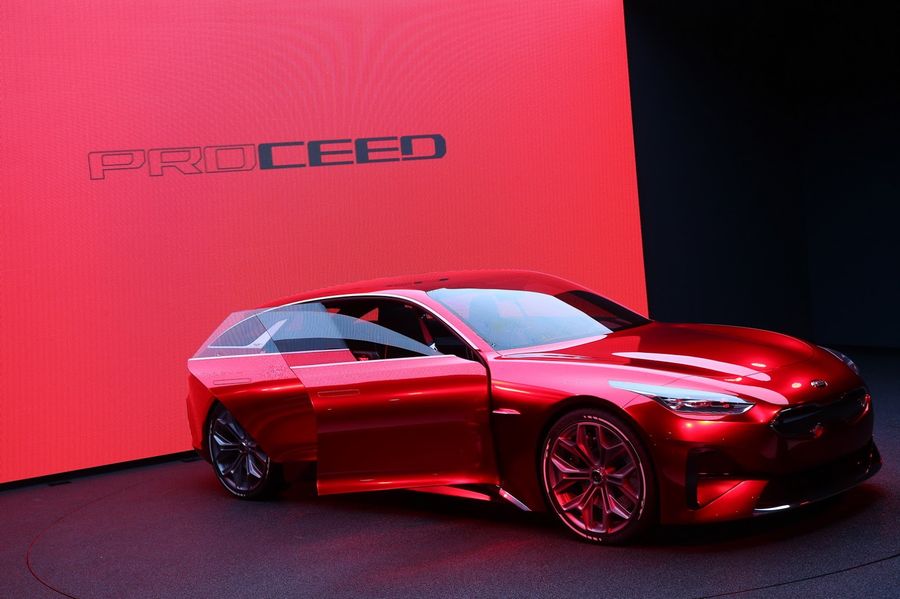 Kia Procee