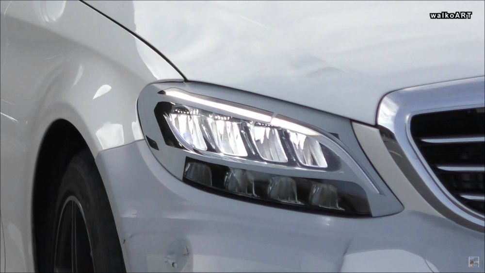 Mercedes-Benz C-Class mới lộ ảnh chạy thử với nhiều chi tiết được nâng cấp