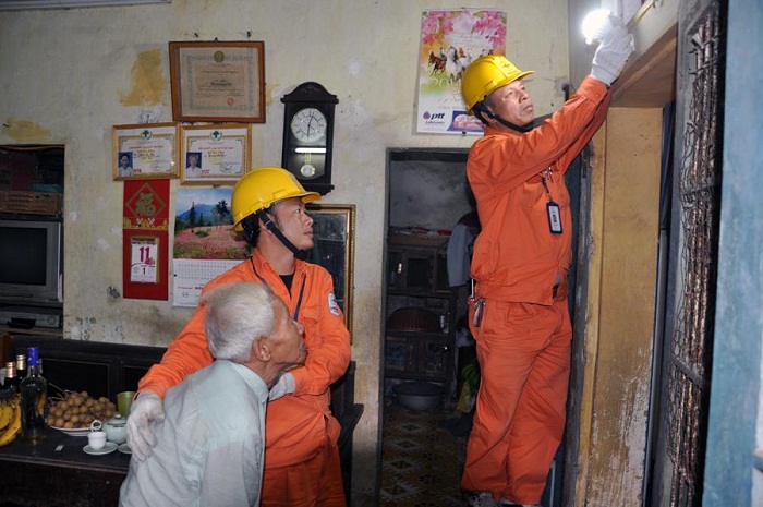 EVN HANOI triển khai nhiều hoạt động tri ân khách hàng