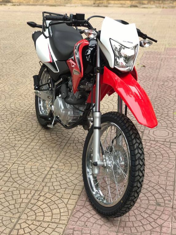 Lô hàng Honda XR150 L 2017 tiêu chuẩn châu Âu đã về Việt Nam, giá 40 triệu đồng