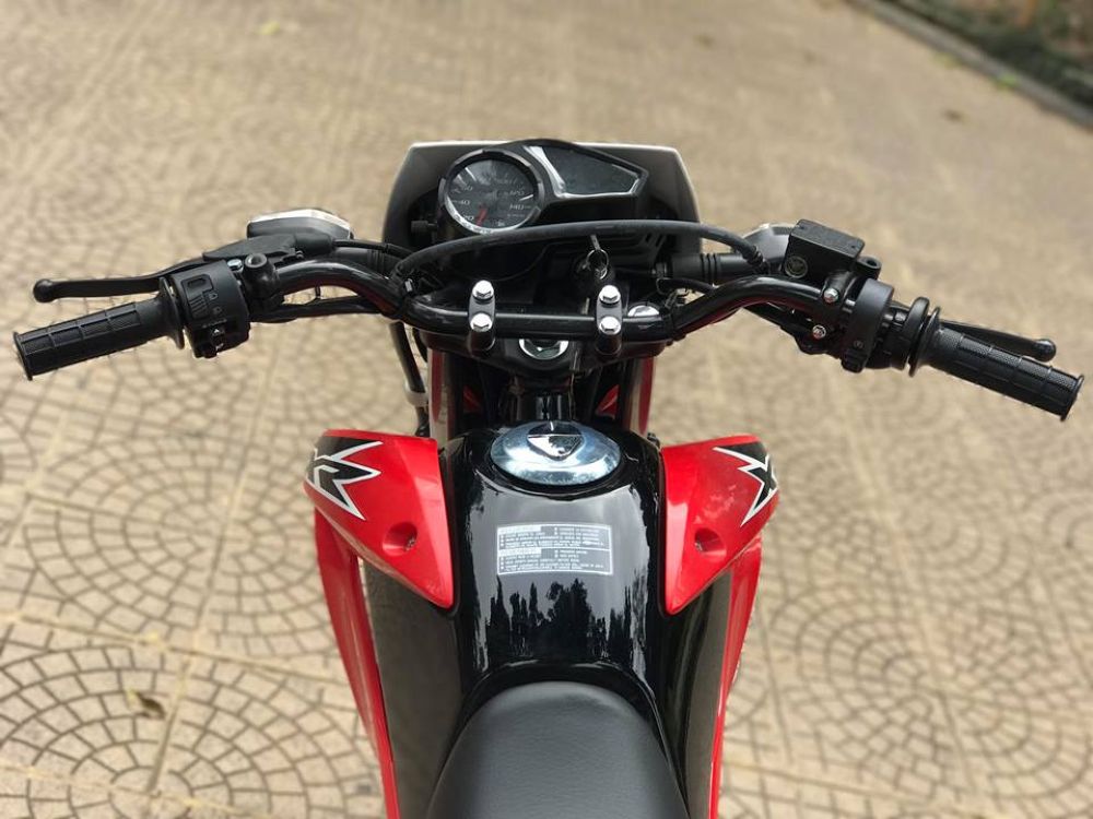 Lô hàng Honda XR150 L 2017 tiêu chuẩn châu Âu đã về Việt Nam, giá 40 triệu đồng