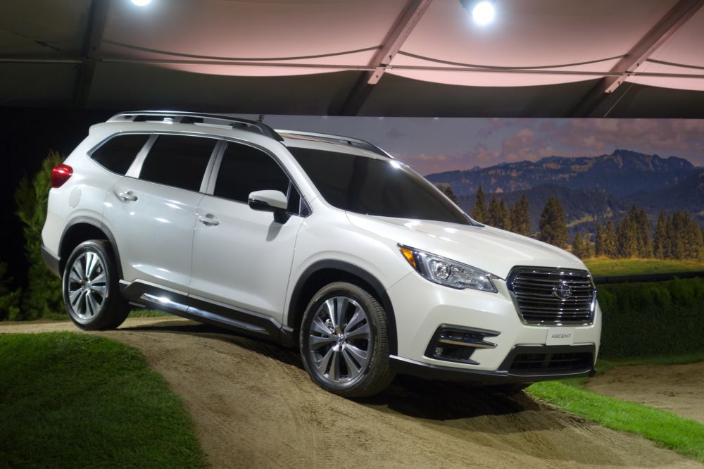Subaru trình làng SUV 7 chỗ mới nhất mang tên Ascent tại triển lãm Los Angeles 2017