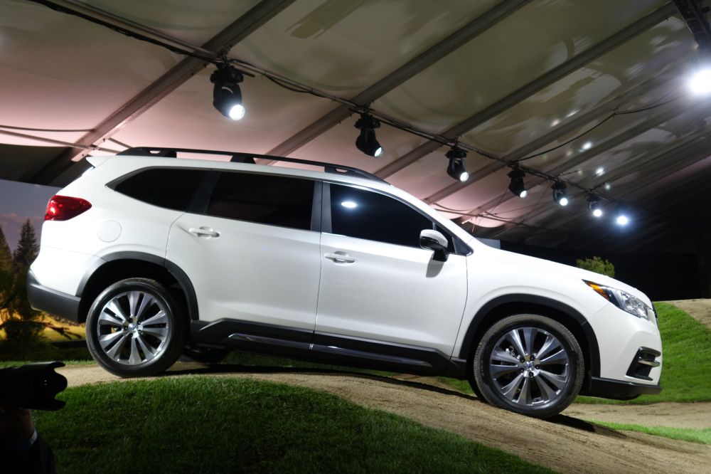 Subaru trình làng SUV 7 chỗ mới nhất mang tên Ascent tại triển lãm Los Angeles 2017