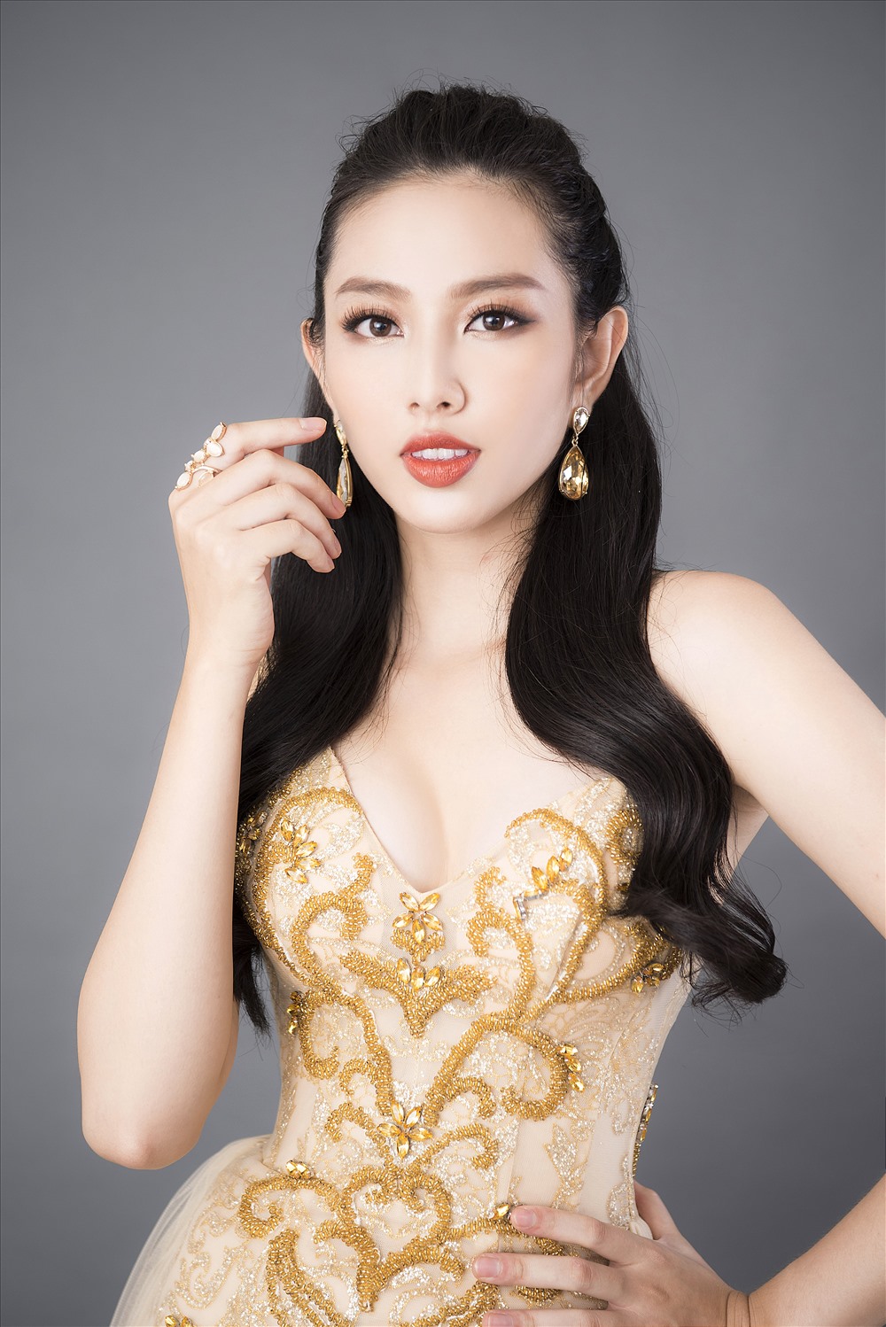 Miss International 2018 vốn là đấu trường nhan sắc lớn thứ 3 thế giới, nhưng với tiêu chí cuộc thi, các hoạt động bên lề không quá rầm rộ hay nhiều phần thi nhỏ như những đấu trường nhan sắc khác.