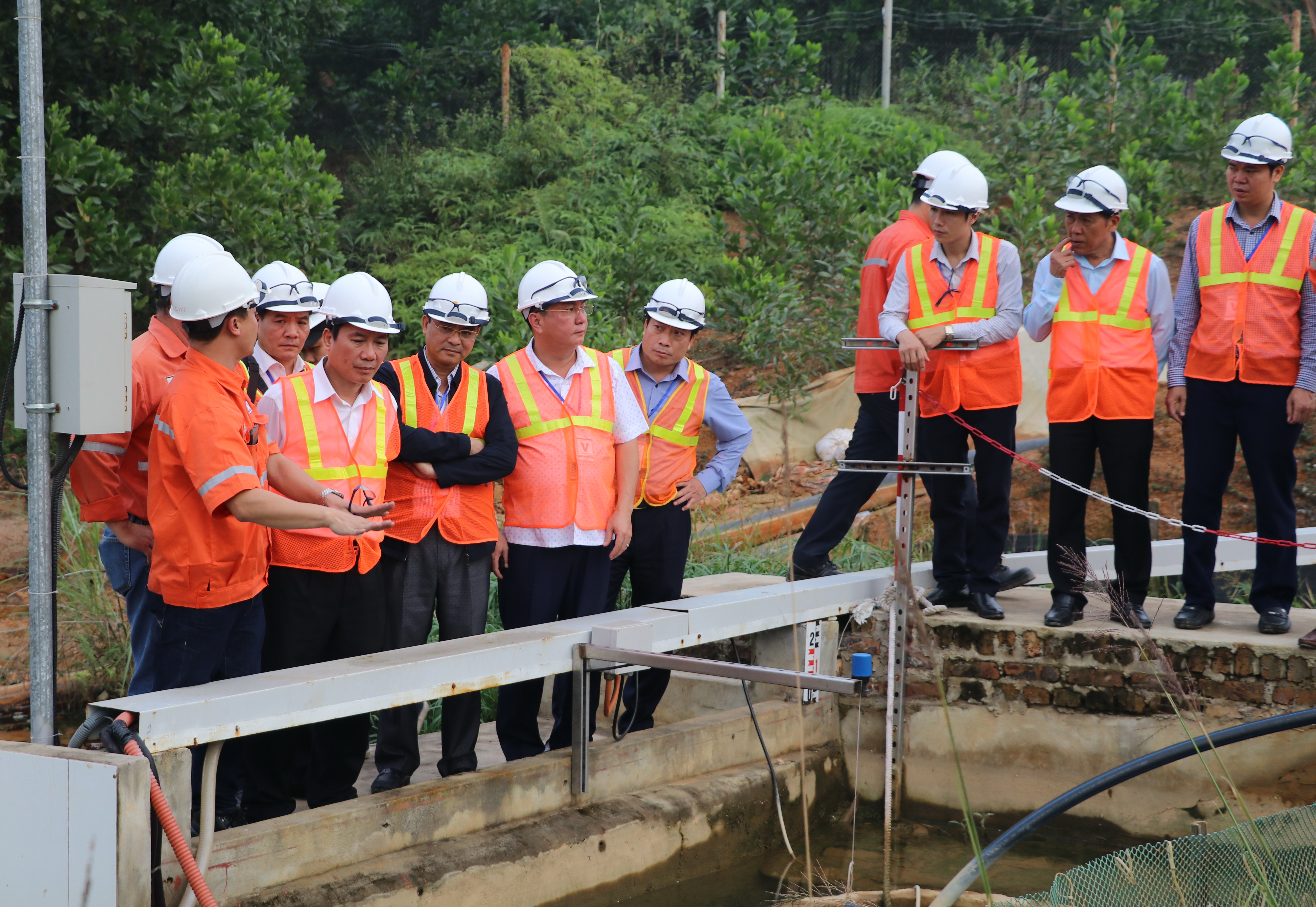 Chủ tịch UBND tỉnh Thái Nguyên thăm và làm việc tại Công ty Núi Pháo