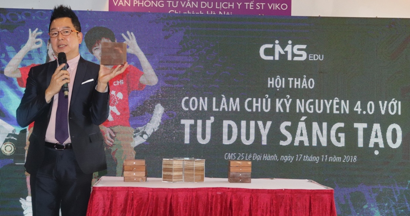 Diễn giả chia sẻ ý kiến tại hội thảo